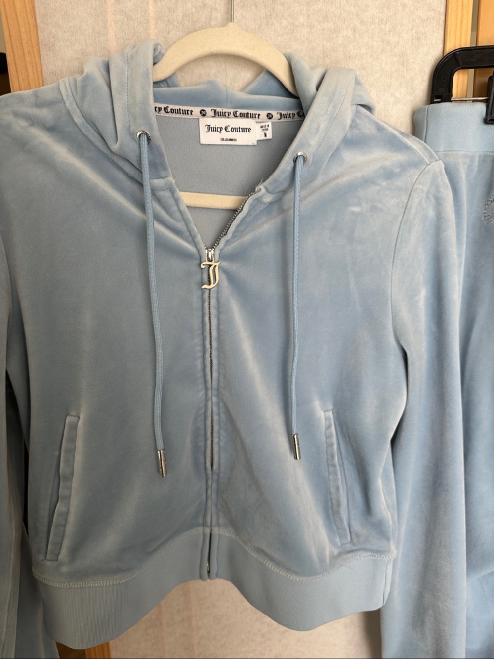 Baby Blue Juicy Couture set - READ DESCRIPTION - Picture 3 of 9